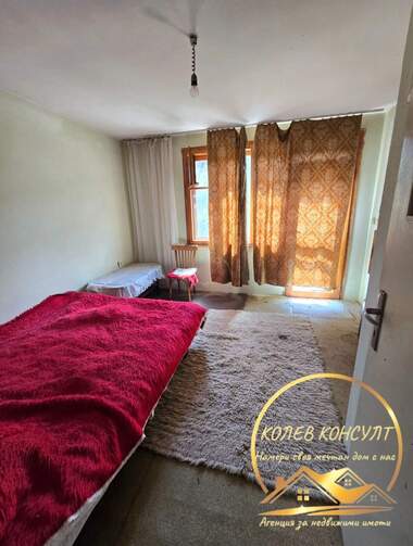 For sale - House in Oreshec,  Haskovo