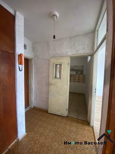 Продажба - Апартамент в Младост-3,  София