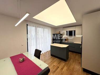 Verkauf - Wohnung in Briz,  Warna