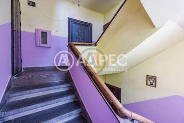 Vânzare - Apartament în Pogrebi,  Varna