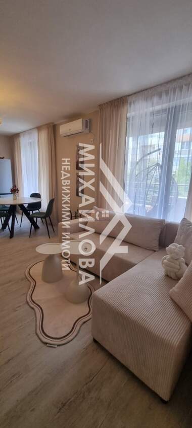 Vânzare - Apartament în Center,  Stara Zagora