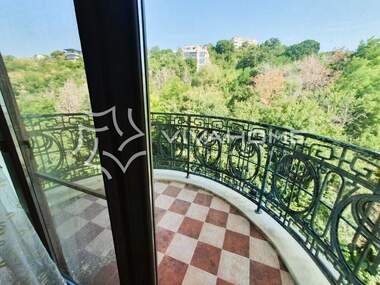 For sale - Apartment in k.k. Chayka,  Varna