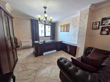 Închiriere - Casă în Sarafovo,  Burgas