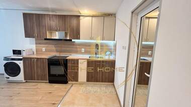 Kira - Apartman olarak Pogrebi,  Varna