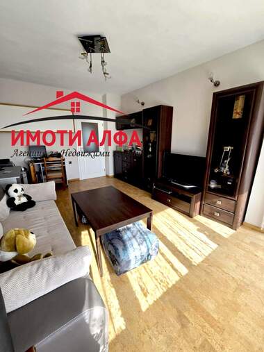 Продажа - Квартира в Овчарски,  Хасково