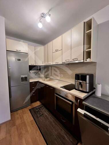 For rent - Apartment in Kolhozen pazar,  Varna
