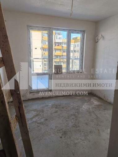 Продажба - Апартамент в Остромила,  Пловдив