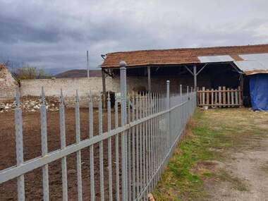 Vânzare - Spațiu de depozitare/Spațiu industrial/Depozit în Kozarsko,  Pazardjik