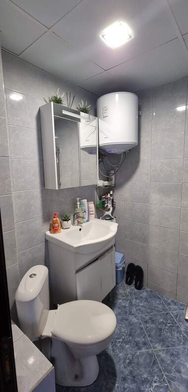 For sale - Apartment in Osvobojdenie,  Razgrad