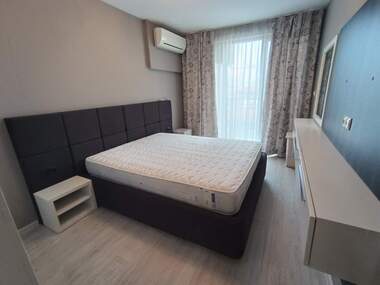 Miete - Wohnung in Lazur,  Burgas