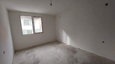 For sale - Apartment in Uchilishtni,  Haskovo