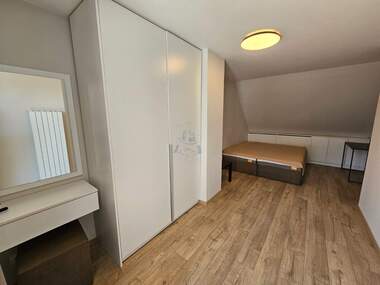 Verkauf - Wohnung in Center,  Sovia