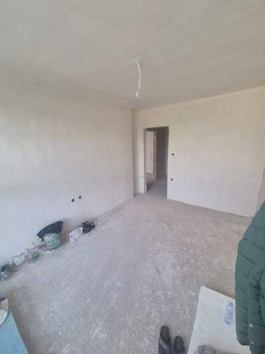 Продажа - Квартира в Южен,  Пловдив