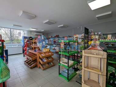 Vânzare - Magazin în Zlatarița,  Veliko Tărnovo