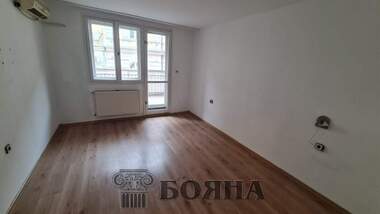 Vânzare - Apartament în Center,  Ruse