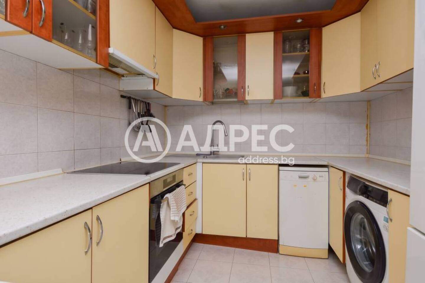 2 bedroom Apartment in Vazrazhdane, Burgas – photo 3