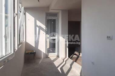 Verkauf - Wohnung in Grand Mol,  Warna