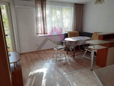 Miete - Wohnung in Kolhozen pazar,  Warna