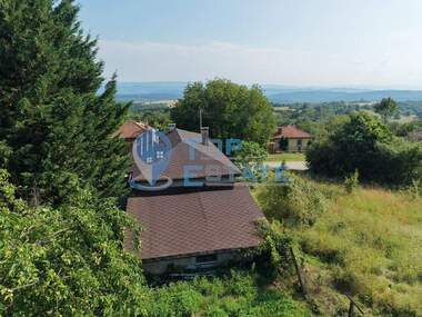 Vânzare - Casă în Ceerni Briag,  Tărgoviștie