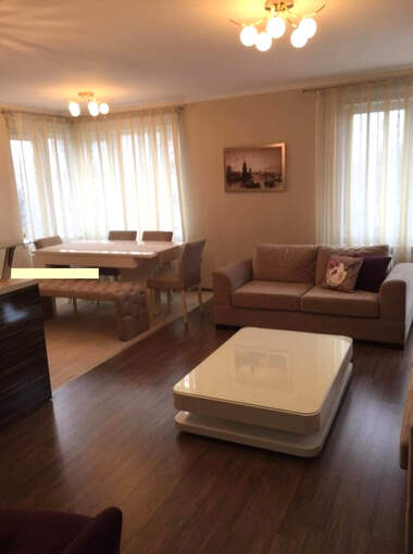 Miete - Wohnung in Wazrajdane,  Ruse