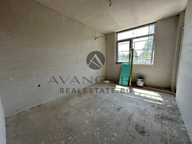 Продажба - Апартамент в Кючук Париж,  Пловдив
