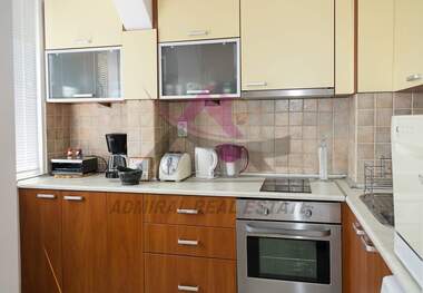 Miete - Wohnung in k.k. Tschayka,  Warna