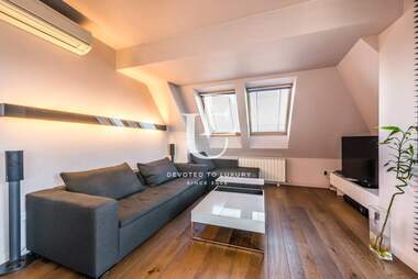 Închiriere - Apartament în Vitoșa,  Sofia