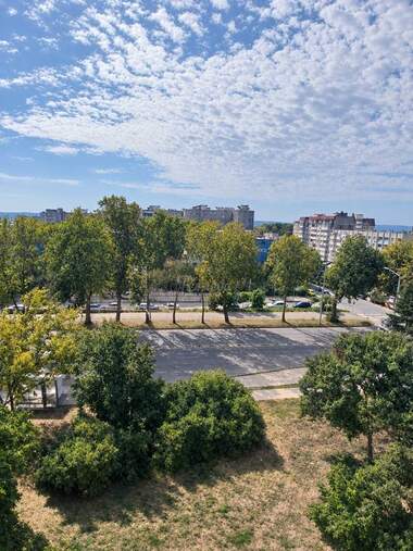 Продажа - Квартира в Младост 1,  Варна
