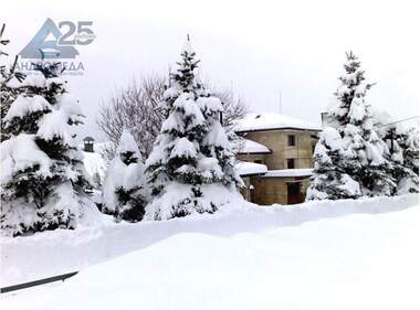 Vânzare - Hotel în Aprilți,  Lovece