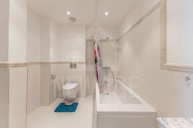 Vânzare - Apartament în Center,  Varna