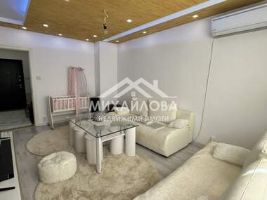 Продажба - Апартамент в Зора,  Стара Загора