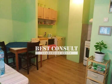 Închiriere - Apartament în Hășove,  Ruse