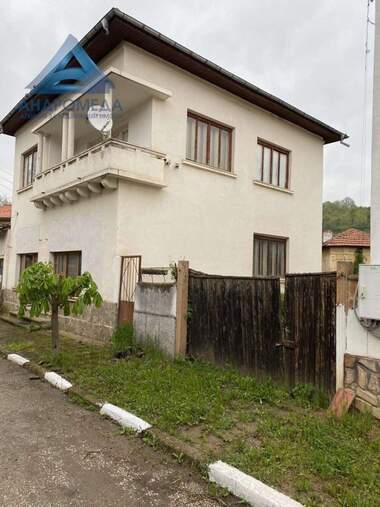 Продажба - Къща в Николаево,  Плевен