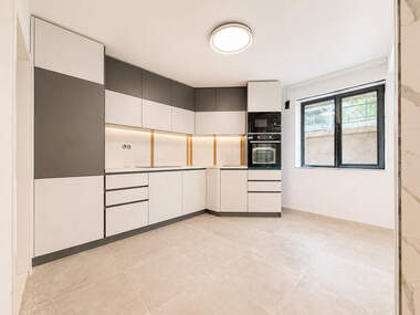 For sale - House in Boiana,  Sofia