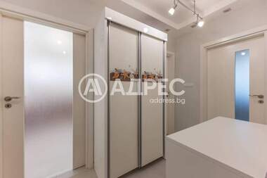 Închiriere - Apartament în Sfinții Constantin și Elena,  Varna