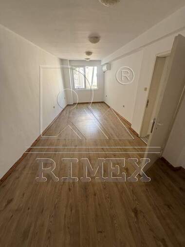 For rent - Office in Center,  Plovdiv
