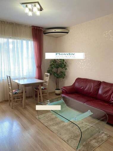 Miete - Wohnung in Mladejki halm,  Plowdiw