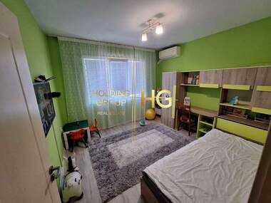 For rent - Apartment in Vazrajdane 1,  Varna