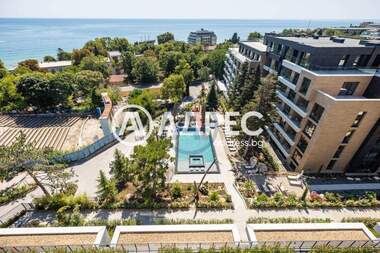 For sale - Apartment in Saints Constantine and Helena,  Varna