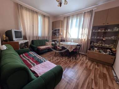 For sale - Floor of a house in Gagarin,  Plovdiv