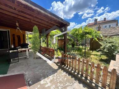 Verkauf - Haus in Nowi Pazar,  Schumen