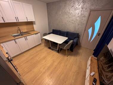 Închiriere - Apartament în Slaveîkov,  Burgas