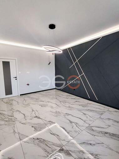 For sale - Apartment in Vazrajdane 2,  Varna