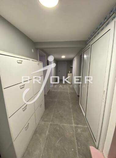 Închiriere - Apartament în Veselceane,  Kărdjali