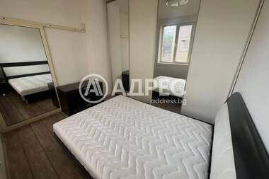 Kira - Apartman olarak Oborishte,  Sofia