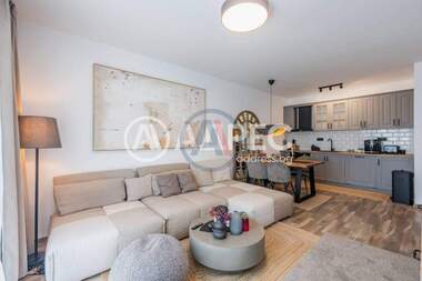 Vânzare - Apartament în Sfinții Constantin și Elena,  Varna