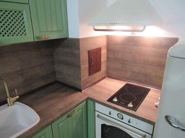 Închiriere - Apartament în Izgrev,  Burgas
