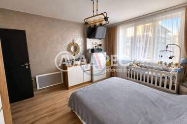 Verkauf - Wohnung in Iztok,  Pernik
