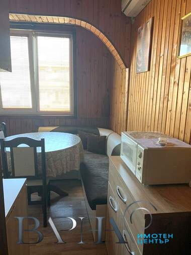 Miete - Wohnung in Lewski,  Warna