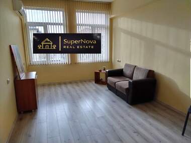 Închiriere - Birou/Magazin/Depozit/Salon de frumusețe/Restaurant/Cabinet de stomatologie în Țentăr,  Haskovo